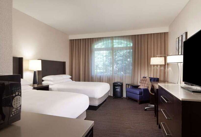 هتل Hilton Santa Cruz/scotts Valley