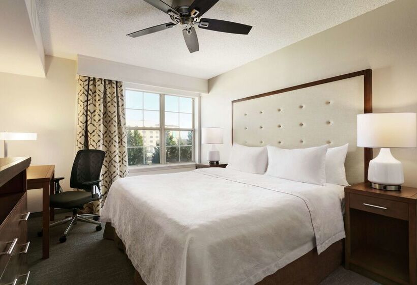 בית מלון כפרי Homewood Suites By Hilton Kansas Cityairport