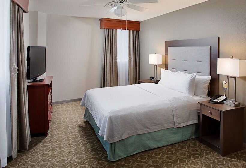 هتل Homewood Suites By Hilton San Antonioriverwalk  Downtown