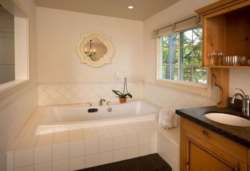 هتل Horizon Inn & Ocean View Lodge