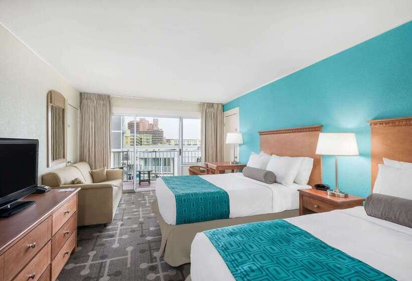 هتل Howard Johnson By Wyndham Ocean City Oceanfront