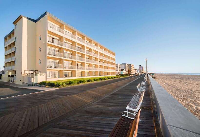 ホテル Howard Johnson By Wyndham Ocean City Oceanfront