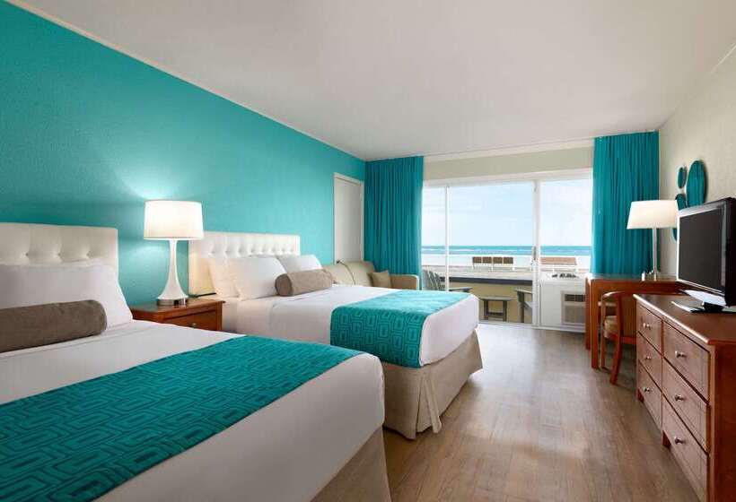 هتل Howard Johnson By Wyndham Ocean City Oceanfront