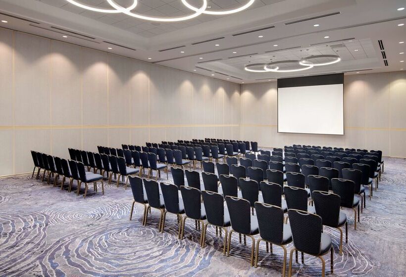 هتل Hyatt Regency Dulles