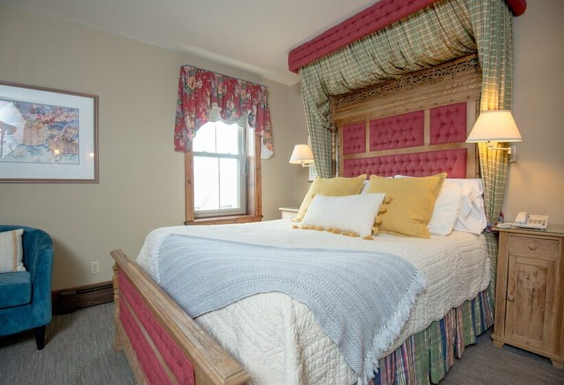 هتل Inn At Cedar Crossing