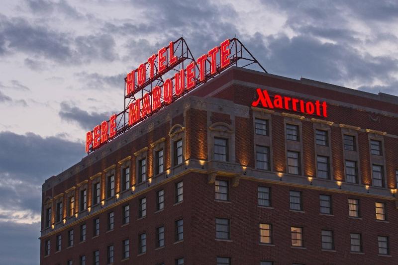 هتل Peoria Marriott Pere Marquette