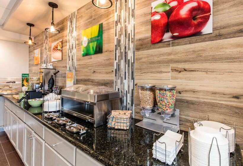 בית מלון כפרי Quality Inn Valley  West Point