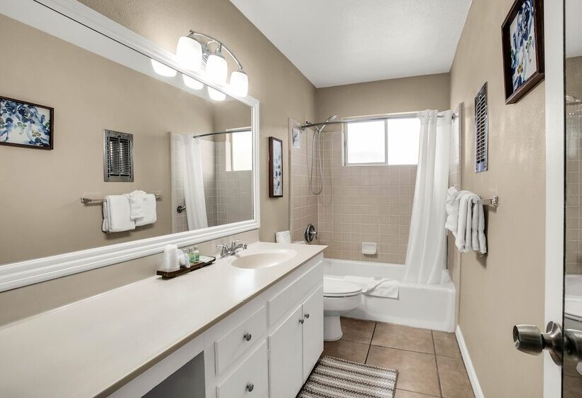 酒店 The Inn At Deep Canyon