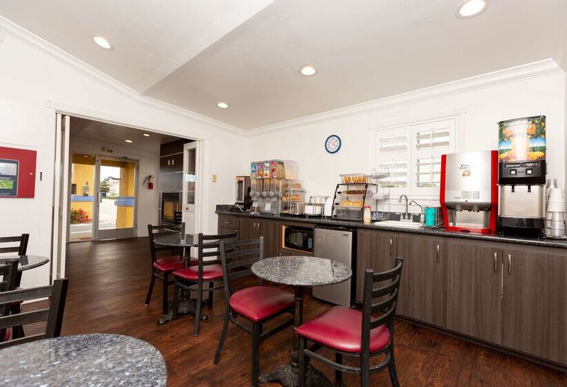 モーテル Surestay Hotel By Best Western Seaside Monterey
