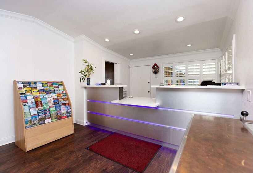 モーテル Surestay Hotel By Best Western Seaside Monterey