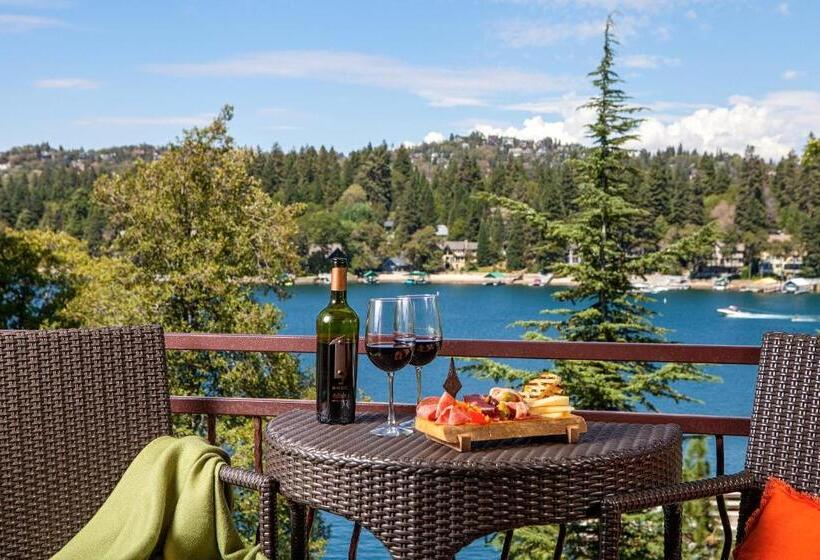 בית מלון כפרי Lake Arrowhead Resort & Spa