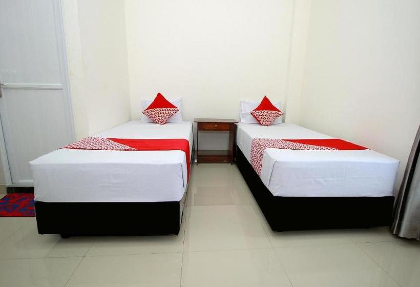 هتل Oyo 739 Residence Si Kancil