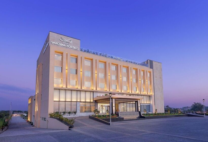 هتل Viraj Sarovar Portico Jammu