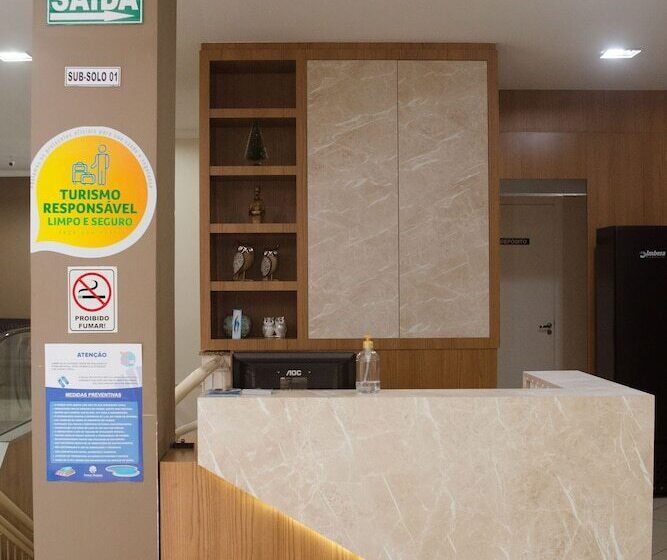 پانسیون Pousada Center Piratuba