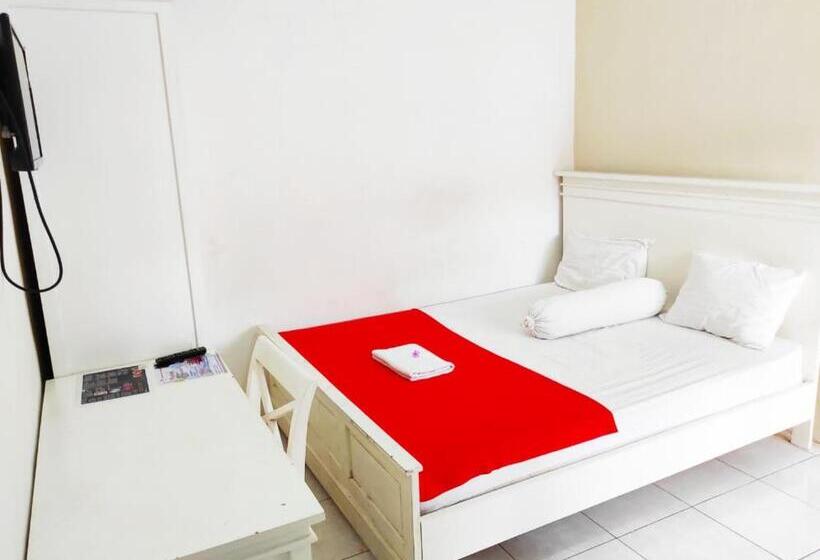 پانسیون Ratu Guesthouse