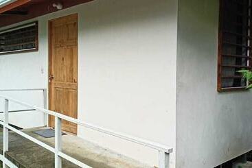 پانسیون Selva Linda Lodge Vacation Rentals