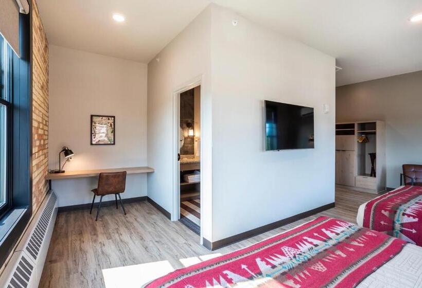 Отель Crosby Lofts