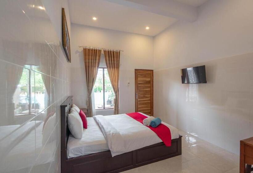 پانسیون Reddoorz Plus @ Singaraja