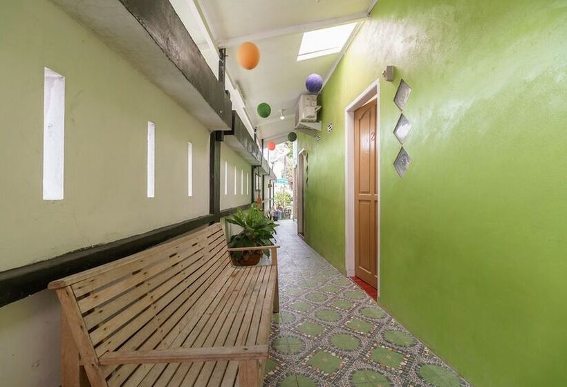 پانسیون Reddoorz Syariah Near Paradiso Beach Sabang