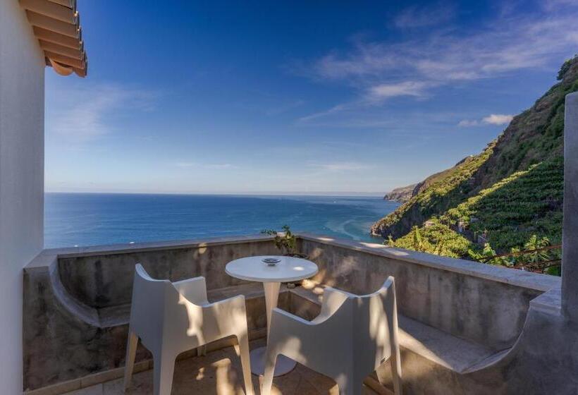 منتجع Escarpa   The Madeira Hideaway