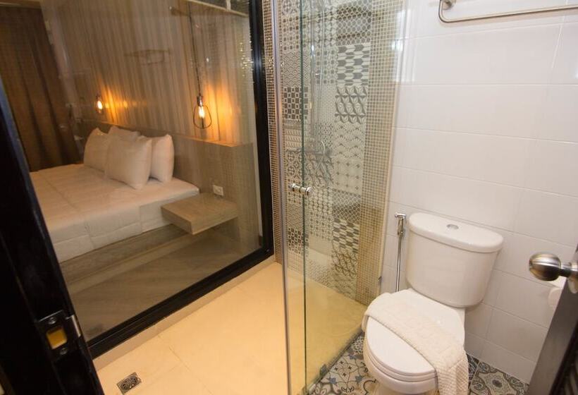168 Studio Hotel Ubon Ratchathani