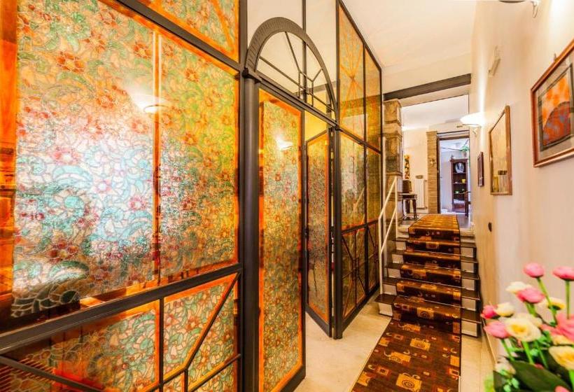 هتل Albergo Della Corte