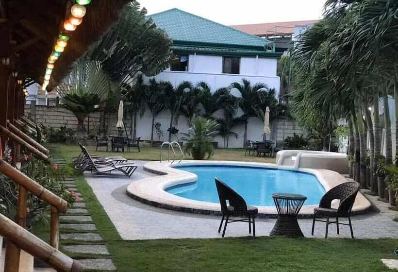 هتل Mayfair Resort