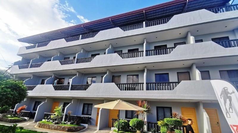 هتل Mayfair Resort