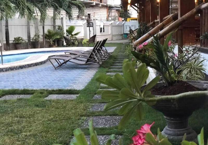 هتل Mayfair Resort