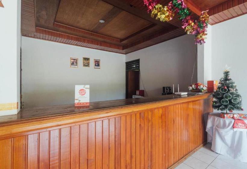 فندق Oyo 1688 Collin Beach