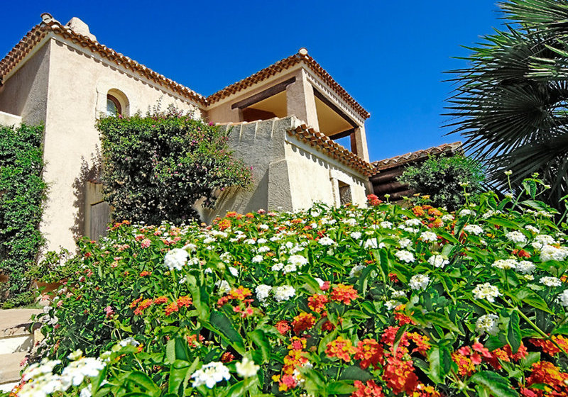 Отель Residence Vista Village