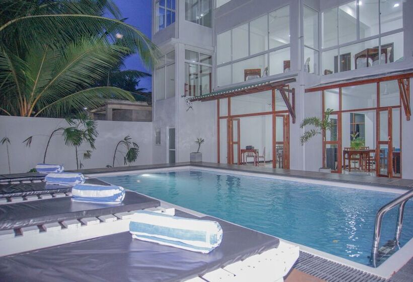 هتل Sea Cloud Dalawella