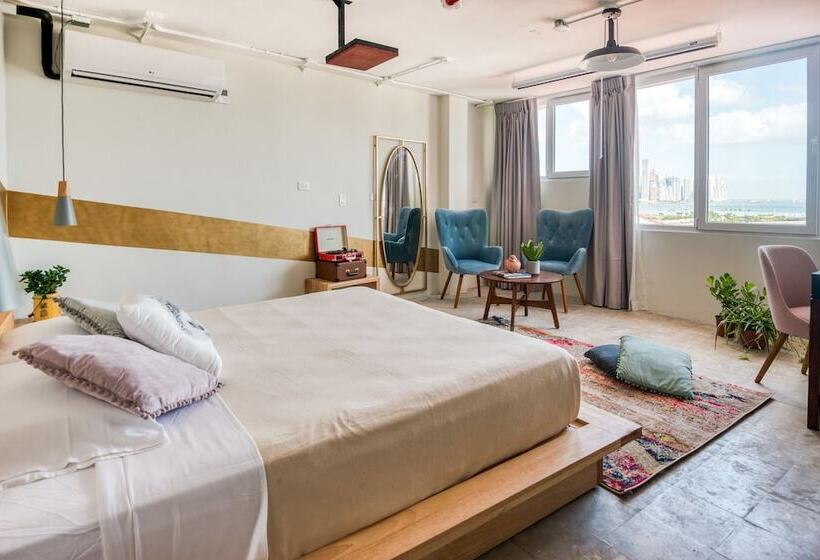 Fotos del hotel Selina Casco Viejo:  37