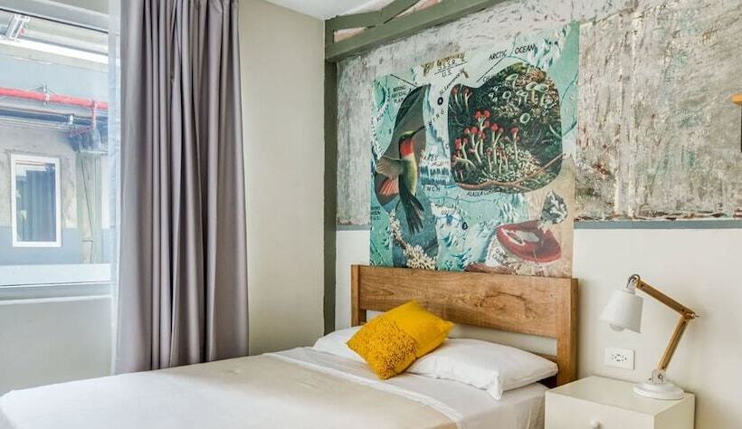 Fotos del hotel Selina Casco Viejo:  46