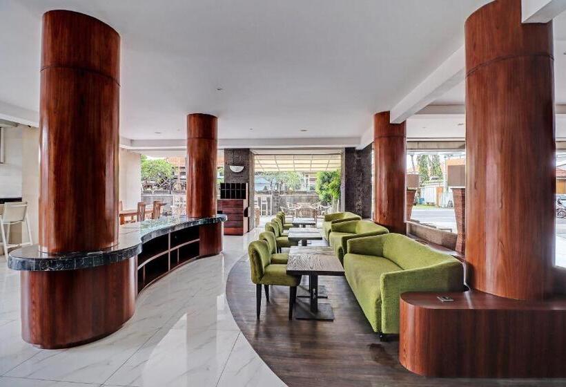 Отель Townhouse Oak Signature Bali