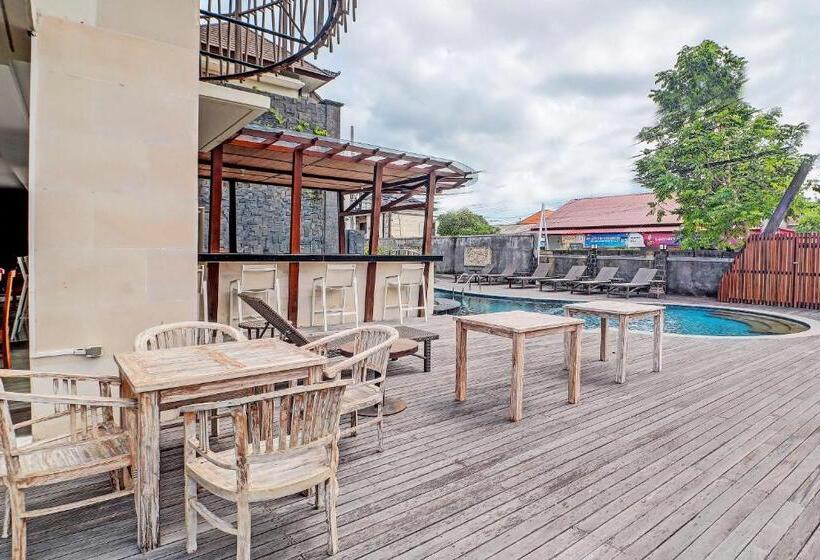 Отель Townhouse Oak Signature Bali