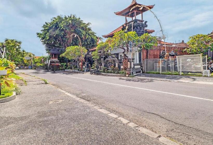 Отель Townhouse Oak Signature Bali