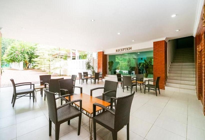 هتل Sr Villa Langkawi By Oyo Rooms