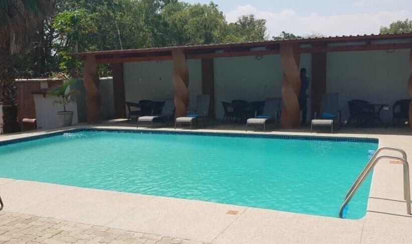 هتل Top Lodge