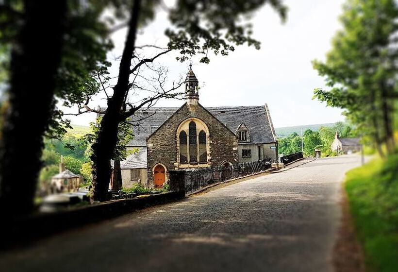 Little Robin Bed And Breakfast