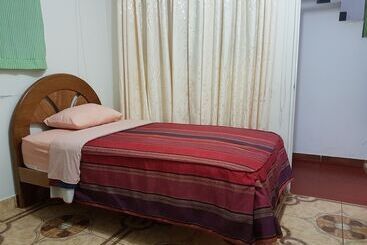 پانسیون Hospedaje Puriq Hostel