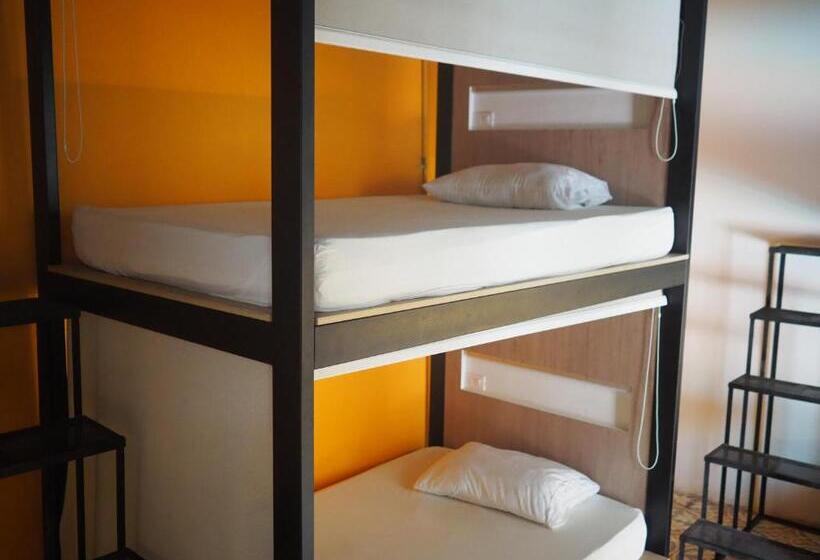 Baboon Hostel