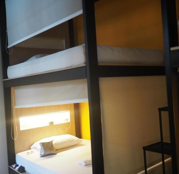 Baboon Hostel