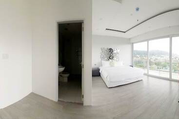هتل Chequers Suite