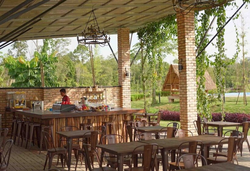 هتل D Bamboo Kamp