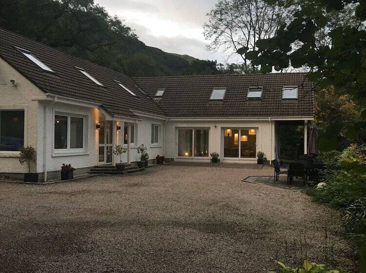 Invercreran Lodge Luxury Bed & Breakfast