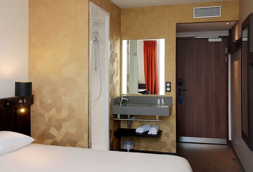 هتل Ibis Budget Annecy Sud Poisy