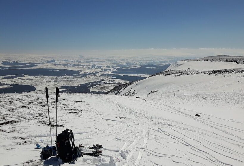 فندق Terre D Horizon Auvergne