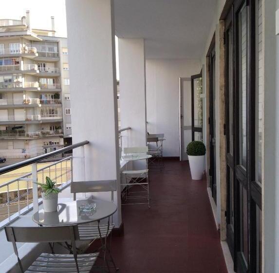 پانسیون 4u Lisbon Iv Guesthouse Airport