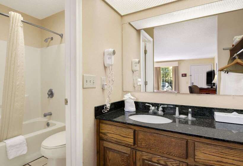 فندق Baymont By Wyndham Eufaula